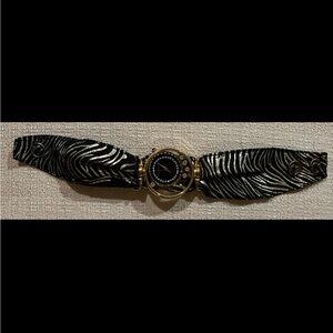 black and white  faux animal print snap band watch